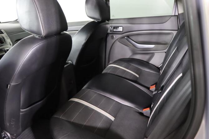 Ford Kuga I с пробегом 2012 года, цена 699 990 рублей, 241180 км, внедорожник, Автокод Объявления