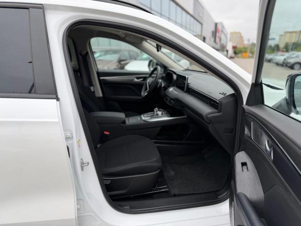 Haval Jolion I Рестайлинг с пробегом 2024 года, цена 2 370 000 рублей, 13701 км, внедорожник, Автокод Объявления