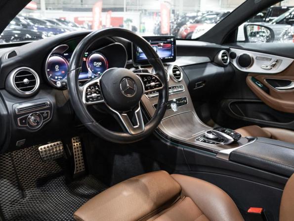 Mercedes-Benz C-Класс IV (W205) Рестайлинг с пробегом 2019 года, цена 3 899 000 рублей, 46871 км, купе, Автокод Объявления