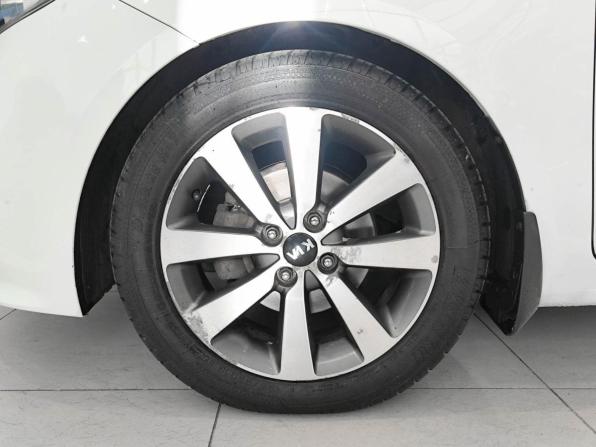 Kia Rio III Рестайлинг с пробегом 2016 года, цена 1 320 000 рублей, 117877 км, хэтчбек, Автокод Объявления
