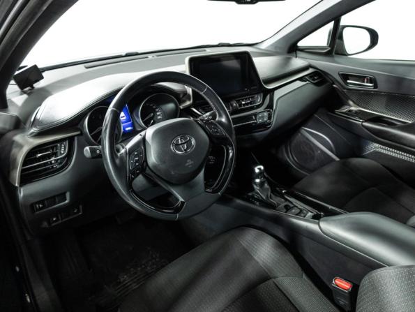 Toyota C-HR I с пробегом 2019 года, цена 1 999 700 рублей, 168032 км, внедорожник, Автокод Объявления