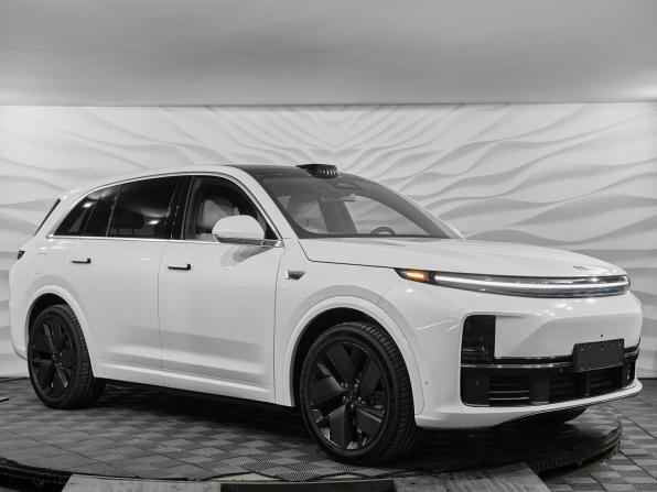 Новый Li Auto (Lixiang) L7 I Рестайлинг 2026 года, цена 10 690 000 рублей, внедорожник, Автокод Объявления