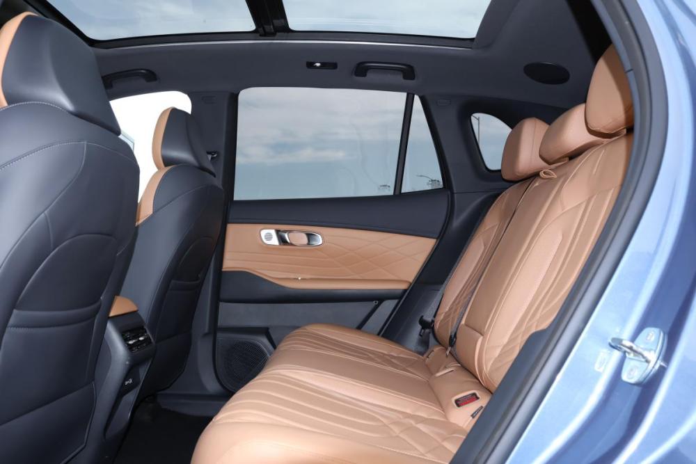 Geely Galaxy Starship 7 Москва  - изображение 10