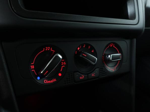 Volkswagen Polo V с пробегом 2010 года, цена 549 000 рублей, 121330 км, хэтчбек, Автокод Объявления