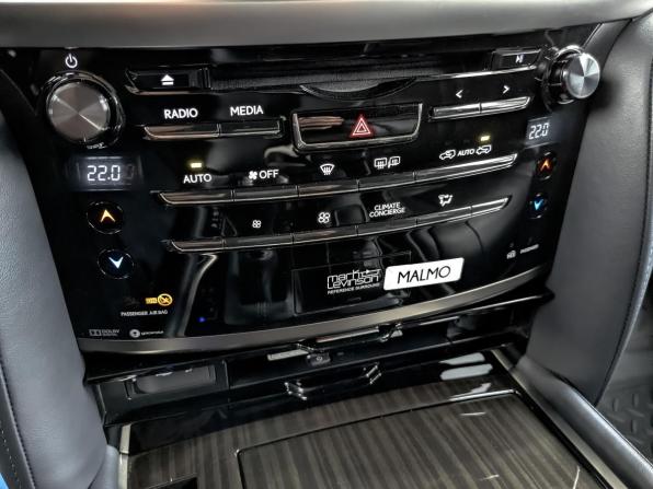 Lexus LX III Рестайлинг 2 с пробегом 2017 года, цена 8 645 000 рублей, 71119 км, внедорожник, Автокод Объявления