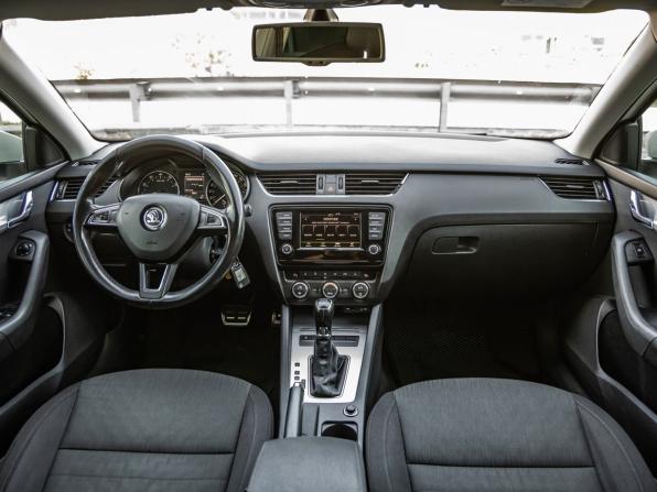 Skoda Octavia III (A7) с пробегом 2015 года, цена 1 268 000 рублей, 159168 км, лифтбек, Автокод Объявления