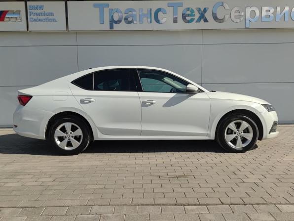 Skoda Octavia IV (A8) с пробегом 2020 года, цена 2 150 000 рублей, 70000 км, лифтбек, Автокод Объявления
