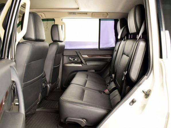Mitsubishi Pajero IV Рестайлинг 2 с пробегом 2021 года, цена 4 685 995 рублей, 66021 км, внедорожник, Автокод Объявления
