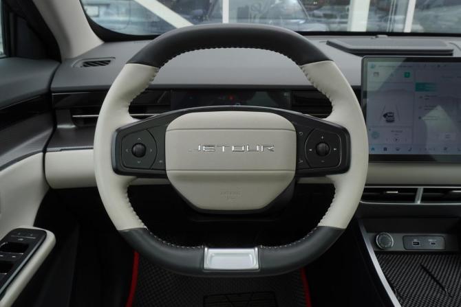 JETOUR DASHING I с пробегом 2024 года, цена 2 030 000 рублей, 12122 км, внедорожник, Автокод Объявления