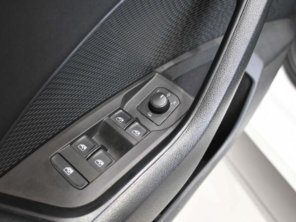 Skoda Octavia IV (A8) с пробегом 2021 года, цена 2 189 900 рублей, 157000 км, лифтбек, Автокод Объявления