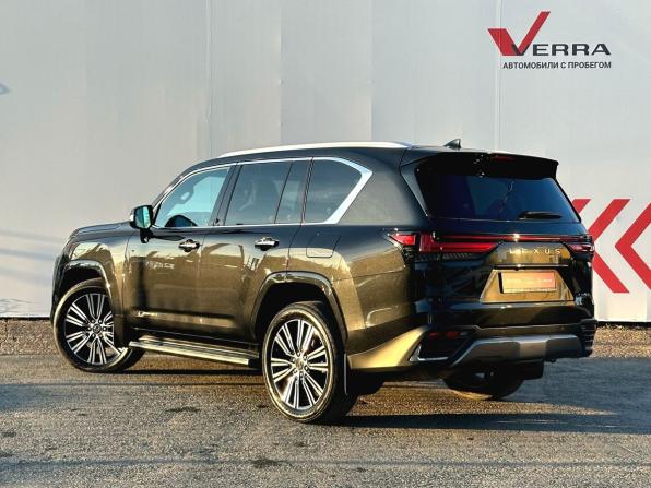 Lexus LX IV с пробегом 2024 года, цена 17 300 000 рублей, 7400 км, внедорожник, Автокод Объявления