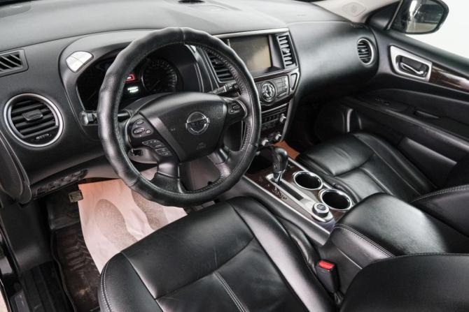 Nissan Pathfinder IV с пробегом 2015 года, цена 1 989 000 рублей, 146000 км, внедорожник, Автокод Объявления