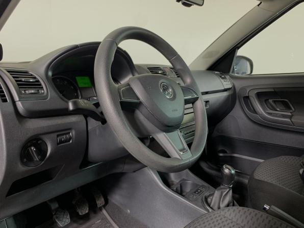 Skoda Roomster I Рестайлинг с пробегом 2014 года, цена 948 000 рублей, 49909 км, компактвэн, Автокод Объявления