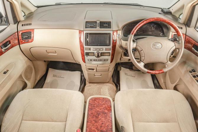 Toyota Ipsum II (M20) Рестайлинг с пробегом 2009 года, цена 1 059 000 рублей, 255000 км, компактвэн, Автокод Объявления