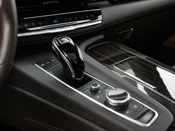 Cadillac Escalade V с пробегом 2021 года, цена 8 520 000 рублей, 133441 км, внедорожник, Автокод Объявления