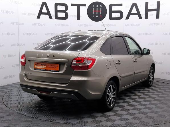 Lada (ВАЗ) Granta I Рестайлинг с пробегом 2021 года, цена 698 000 рублей, 38236 км, лифтбек, Автокод Объявления
