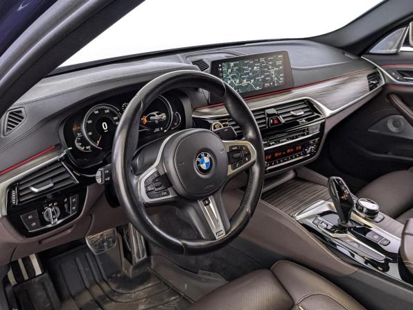 BMW 5 серии VII (G30/G31/G38) с пробегом 2018 года, цена 4 542 000 рублей, 160913 км, седан, Автокод Объявления