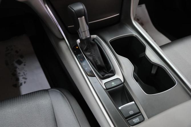 Honda Accord X с пробегом 2020 года, цена 2 219 000 рублей, 43000 км, седан, Автокод Объявления