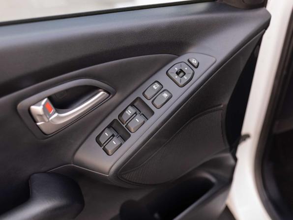 Hyundai ix35 I с пробегом 2012 года, цена 1 460 000 рублей, 57231 км, внедорожник, Автокод Объявления