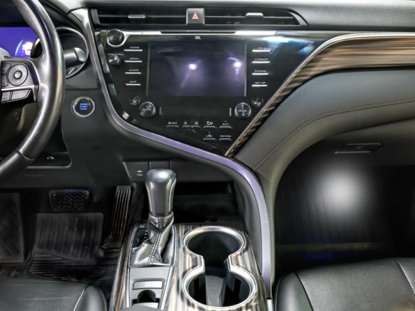 Toyota Camry VIII (XV70) с пробегом 2018 года, цена 2 498 000 рублей, 161075 км, седан, Автокод Объявления