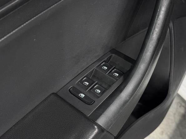 Skoda Rapid II с пробегом 2020 года, цена 880 000 рублей, 290647 км, лифтбек, Автокод Объявления