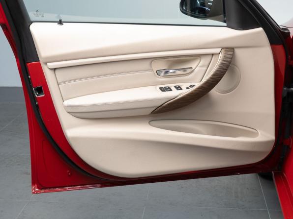 BMW 3 серии VI (F3x) с пробегом 2012 года, цена 2 050 000 рублей, 142291 км, седан, Автокод Объявления