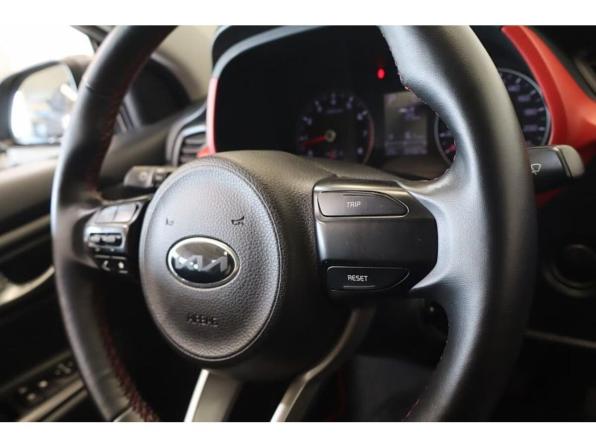 Kia Rio IV Рестайлинг с пробегом 2021 года, цена 1 580 000 рублей, 103000 км, седан, Автокод Объявления