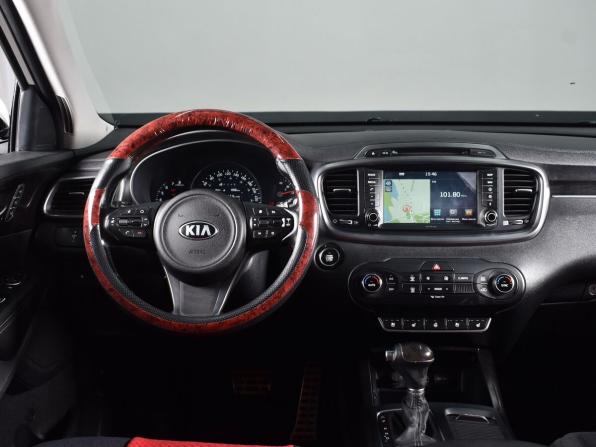Kia Sorento III Prime с пробегом 2016 года, цена 2 575 995 рублей, 189762 км, внедорожник, Автокод Объявления