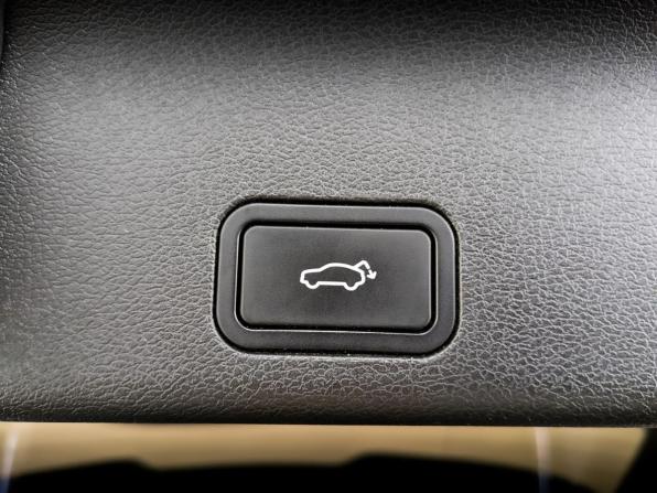 Geely Atlas Pro с пробегом 2023 года, цена 2 090 000 рублей, 57572 км, внедорожник, Автокод Объявления