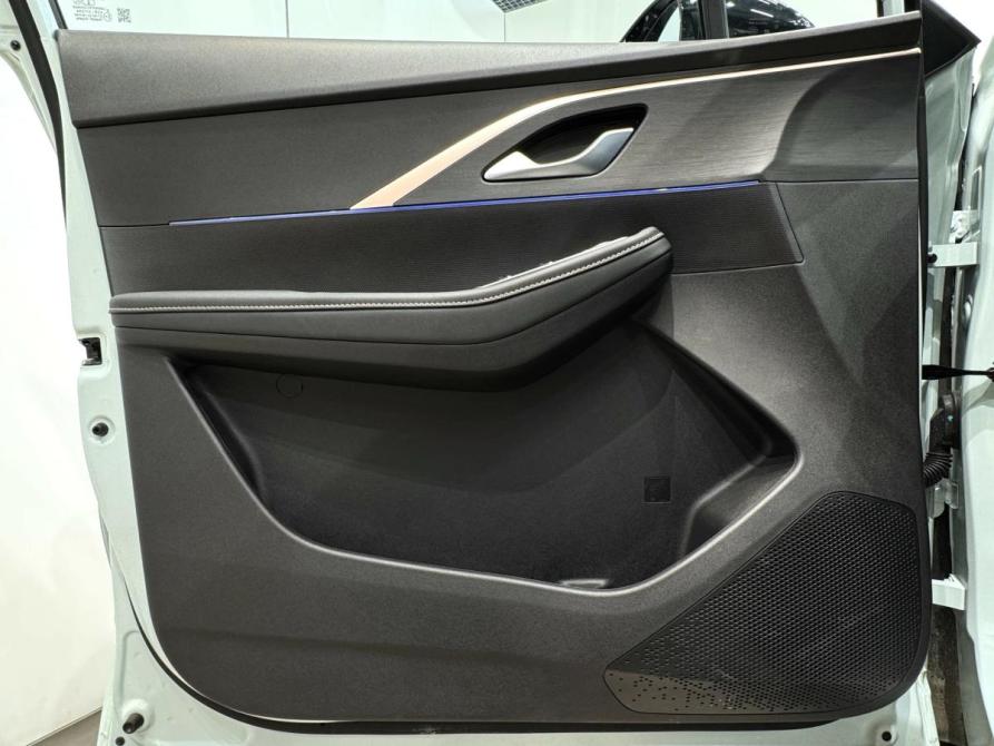Omoda C5 I Волжский  - изображение 12