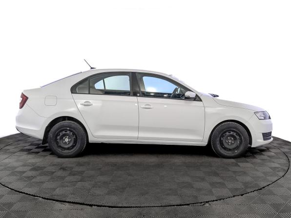 Skoda Rapid I Рестайлинг с пробегом 2019 года, цена 900 000 рублей, 182152 км, лифтбек, Автокод Объявления