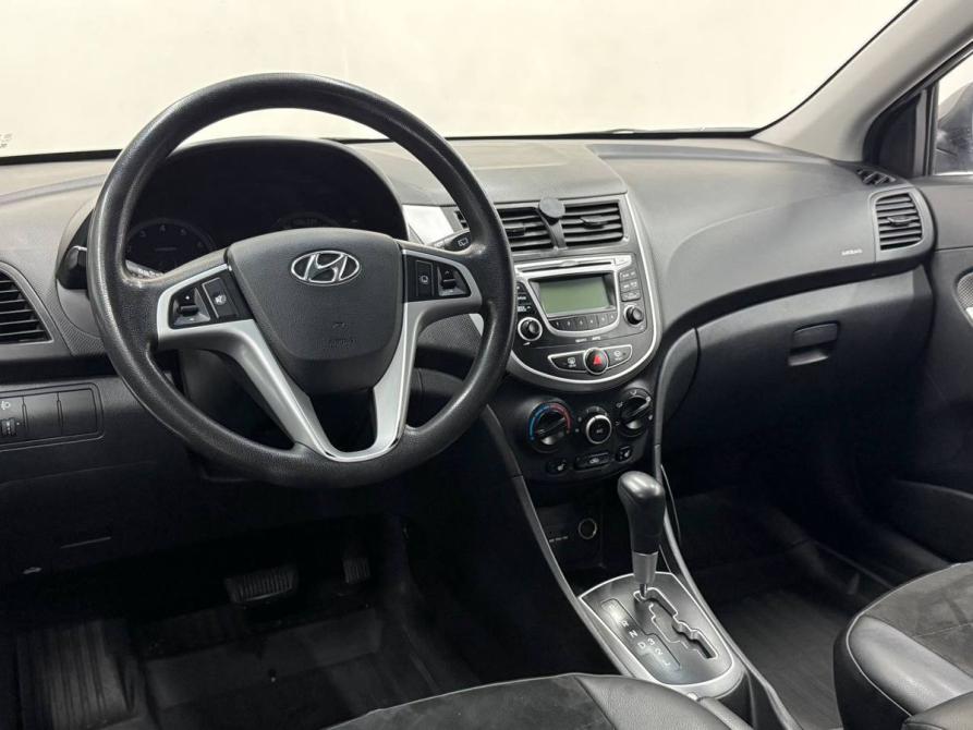 Hyundai Solaris I Ростов-на-Дону  - изображение 15