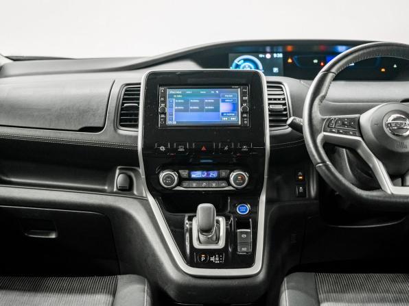 Nissan Serena V (C27) с пробегом 2019 года, цена 2 205 000 рублей, 147478 км, минивэн, Автокод Объявления
