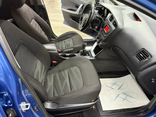 Kia Ceed II с пробегом 2012 года, цена 670 000 рублей, 267876 км, хэтчбек, Автокод Объявления
