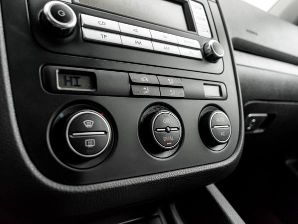 Volkswagen Golf V с пробегом 2008 года, цена 620 000 рублей, 262997 км, хэтчбек, Автокод Объявления
