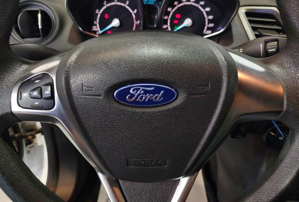 Ford Fiesta Mk6 Рестайлинг Саратов  - изображение 18