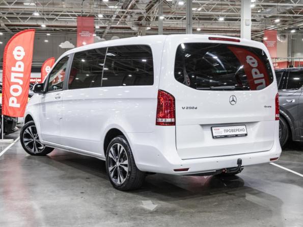 Mercedes-Benz V-Класс III (W447) с пробегом 2015 года, цена 4 039 700 рублей, 129935 км, минивэн, Автокод Объявления
