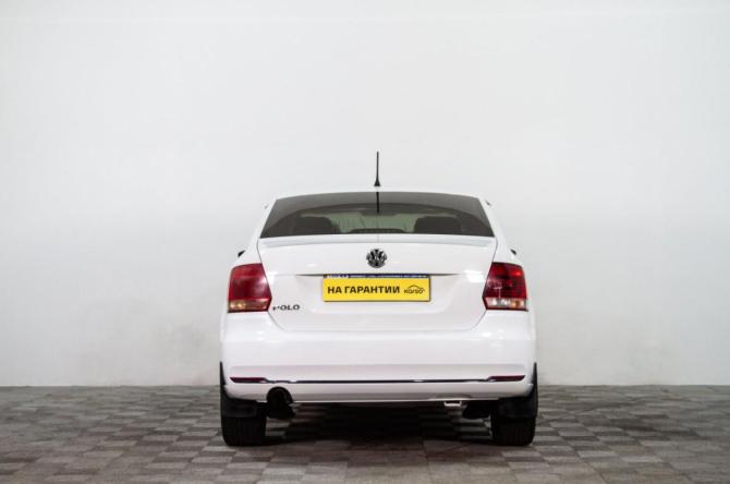 Volkswagen Polo V Рестайлинг с пробегом 2015 года, цена 699 000 рублей, 256000 км, седан, Автокод Объявления