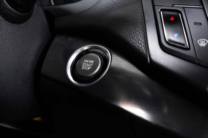 Hyundai i40 I Рестайлинг с пробегом 2017 года, цена 1 299 000 рублей, 162000 км, седан, Автокод Объявления