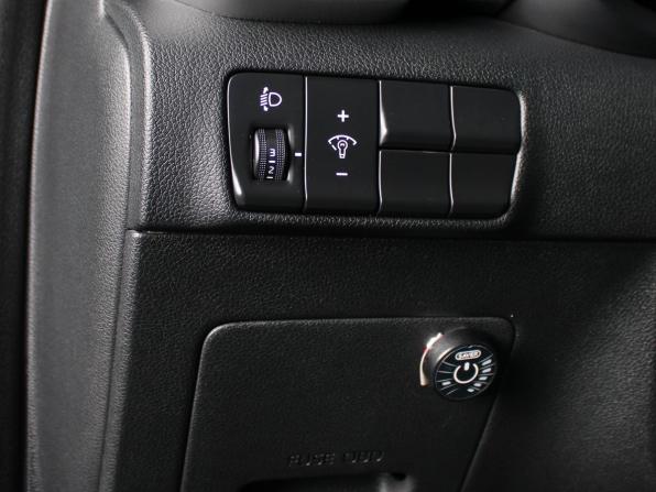 Kia Sportage IV Рестайлинг с пробегом 2020 года, цена 2 050 000 рублей, 91055 км, внедорожник, Автокод Объявления