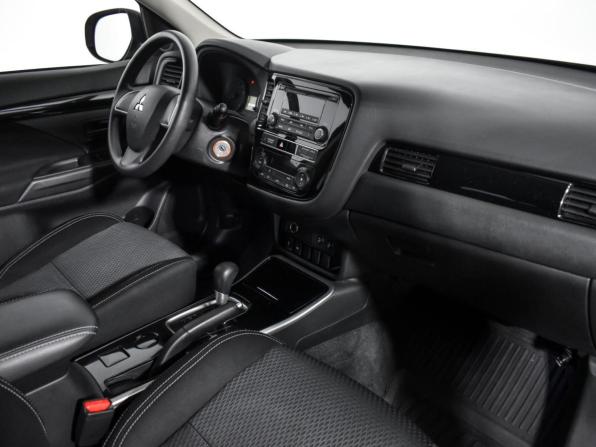 Mitsubishi Outlander III Рестайлинг 3 с пробегом 2019 года, цена 1 875 000 рублей, 91000 км, внедорожник, Автокод Объявления
