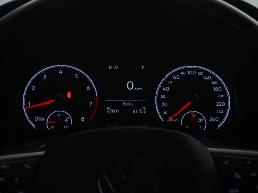 Volkswagen Polo VI Москва  - изображение 20