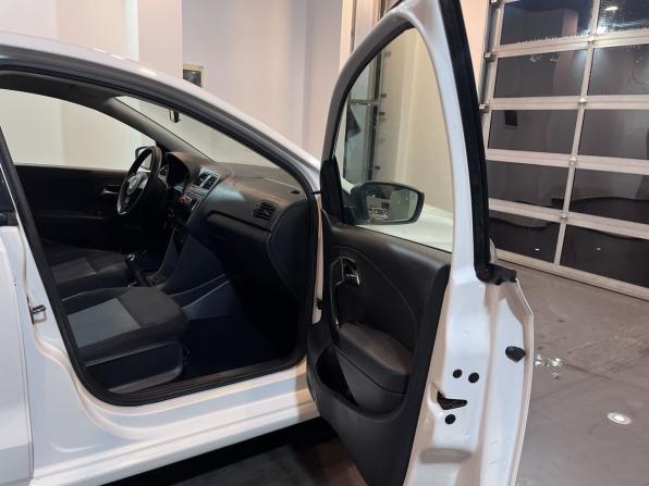 Volkswagen Polo V с пробегом 2015 года, цена 820 000 рублей, 190617 км, седан, Автокод Объявления