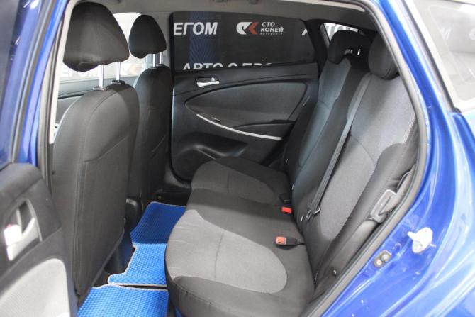 Hyundai Solaris I с пробегом 2011 года, цена 729 000 рублей, 200000 км, хэтчбек, Автокод Объявления