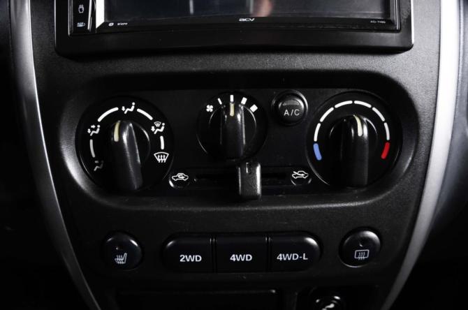 Suzuki Jimny III Рестайлинг 1 с пробегом 2007 года, цена 749 000 рублей, 286000 км, внедорожник, Автокод Объявления