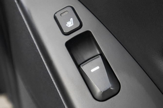 Hyundai ix35 I Рестайлинг с пробегом 2015 года, цена 1 599 000 рублей, 168000 км, внедорожник, Автокод Объявления