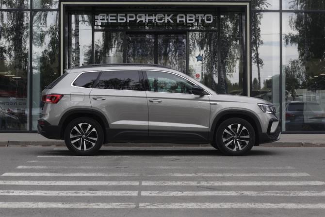Volkswagen Taos I с пробегом 2021 года, цена 3 180 000 рублей, 43496 км, внедорожник, Автокод Объявления
