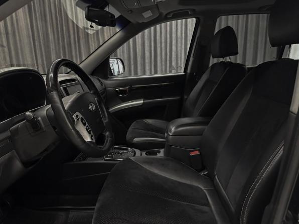 Hyundai Santa Fe II с пробегом 2008 года, цена 899 000 рублей, 210000 км, внедорожник, Автокод Объявления