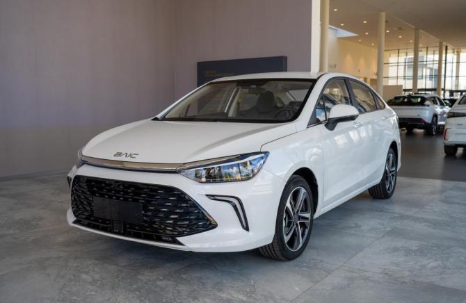 BAIC U5 Plus с пробегом 2025 года, цена 2 900 000 рублей, 8 км, седан, Автокод Объявления