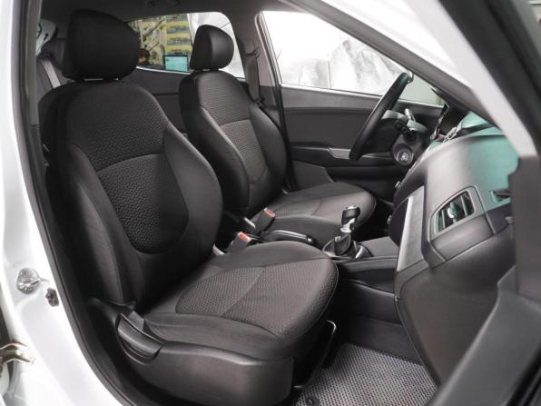 Kia Rio III Рестайлинг с пробегом 2017 года, цена 1 064 000 рублей, 136828 км, хэтчбек, Автокод Объявления